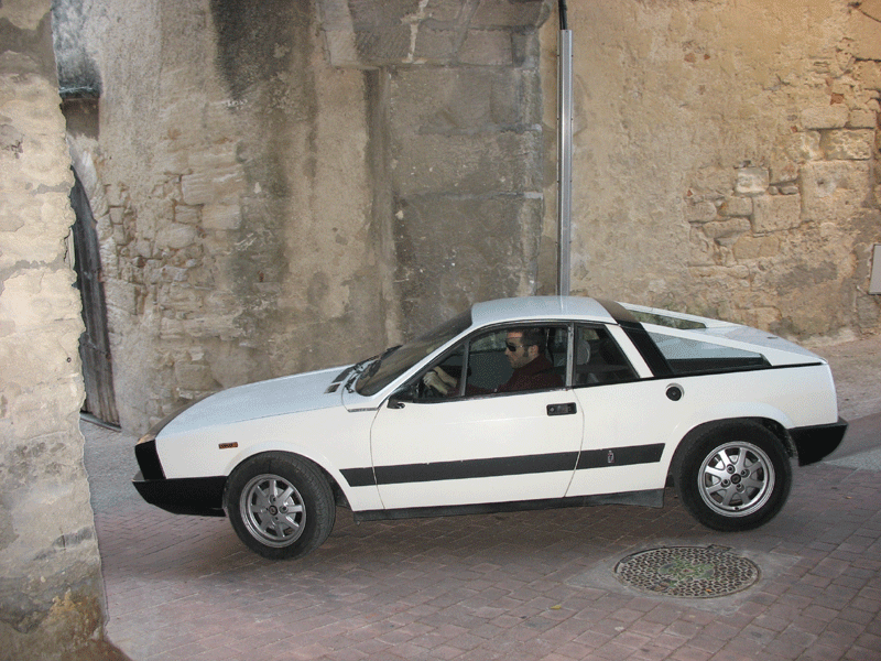 lancia-beta-mc-l03703.gif