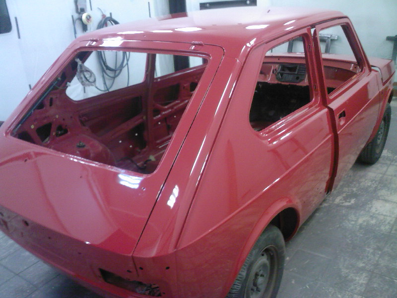 Peinture FIAT 127 75 HP vernis final  (29).jpg